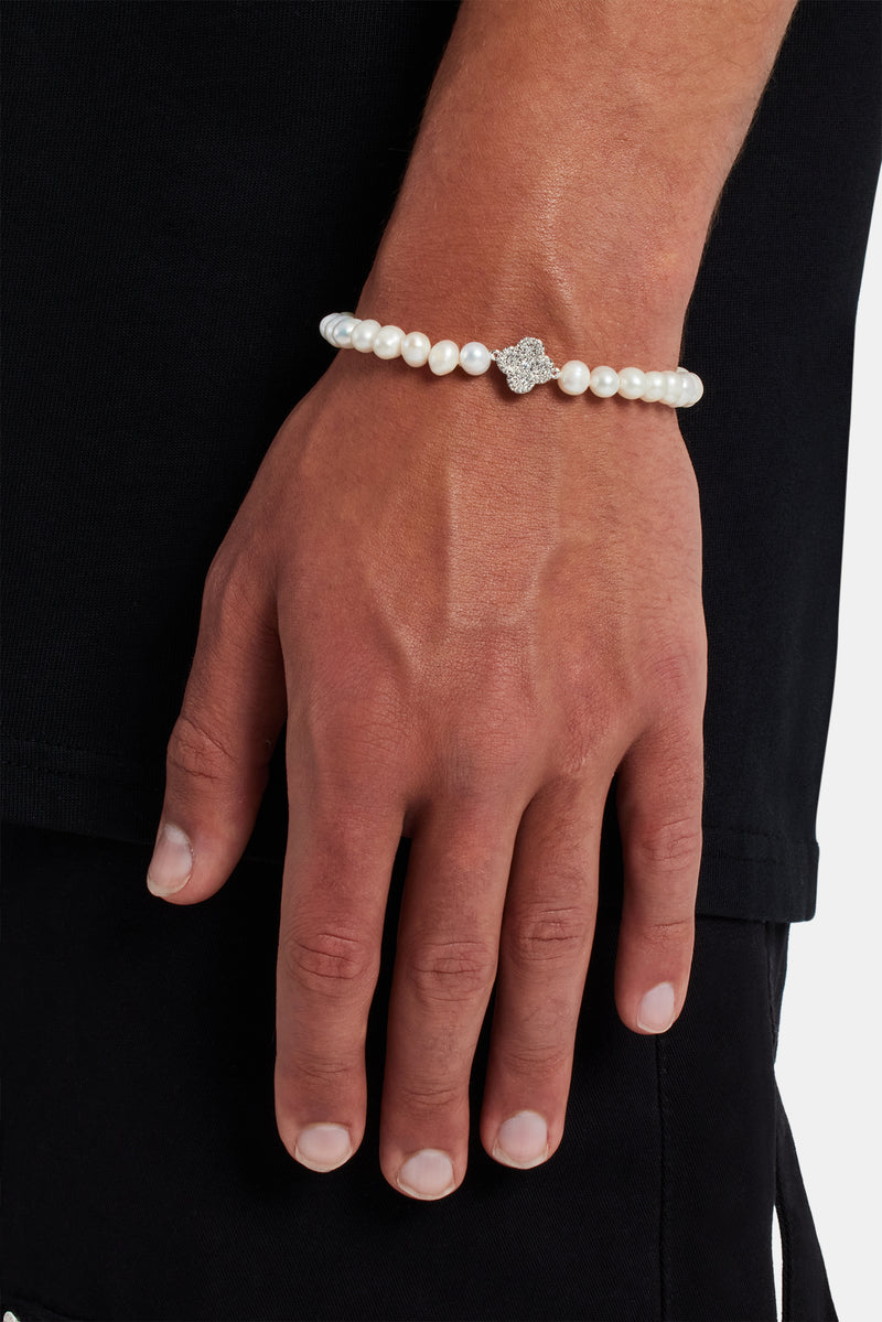 Freshwater Pearl Iced Motif Bracelet - 6mm