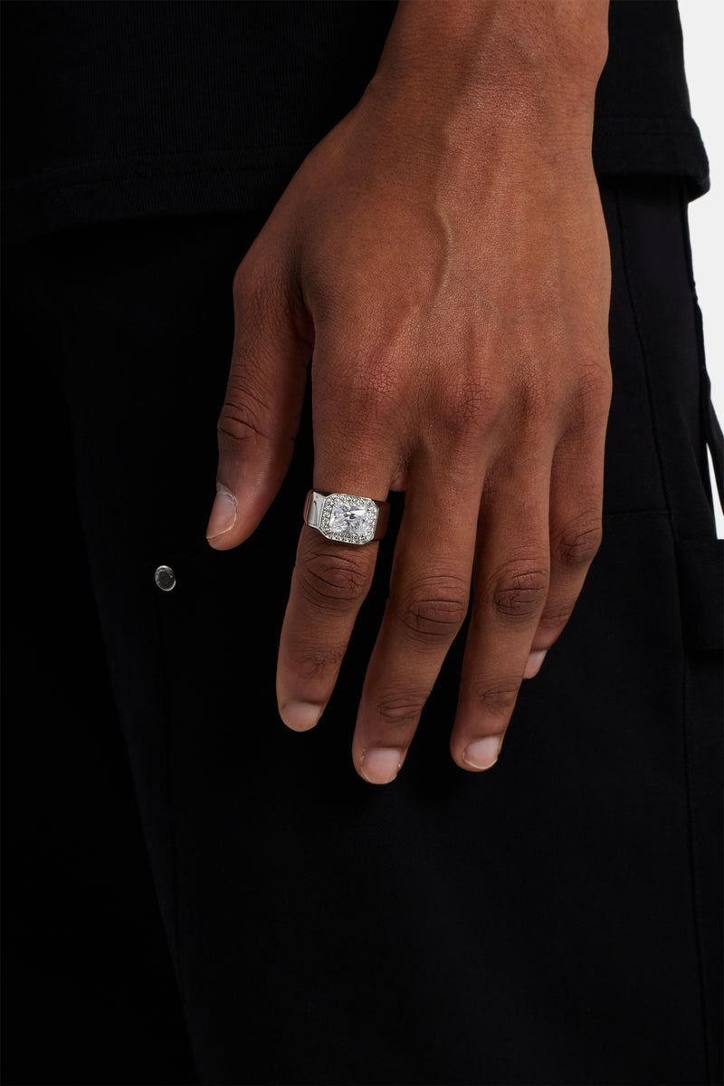 Male model wearing polishes clear stone band ring