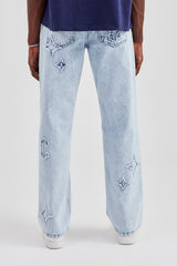 Mens Relaxed Fit Applique Denim Jean - Ice Blue