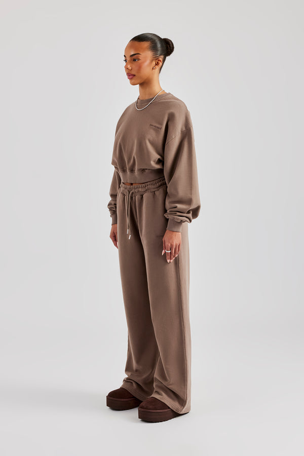 Cernucci Cropped Sweater & Wide Leg Jogger - Taupe