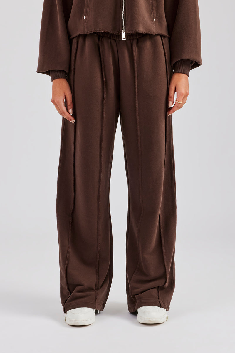 Raw Edge Waistband Jogger - Chocolate