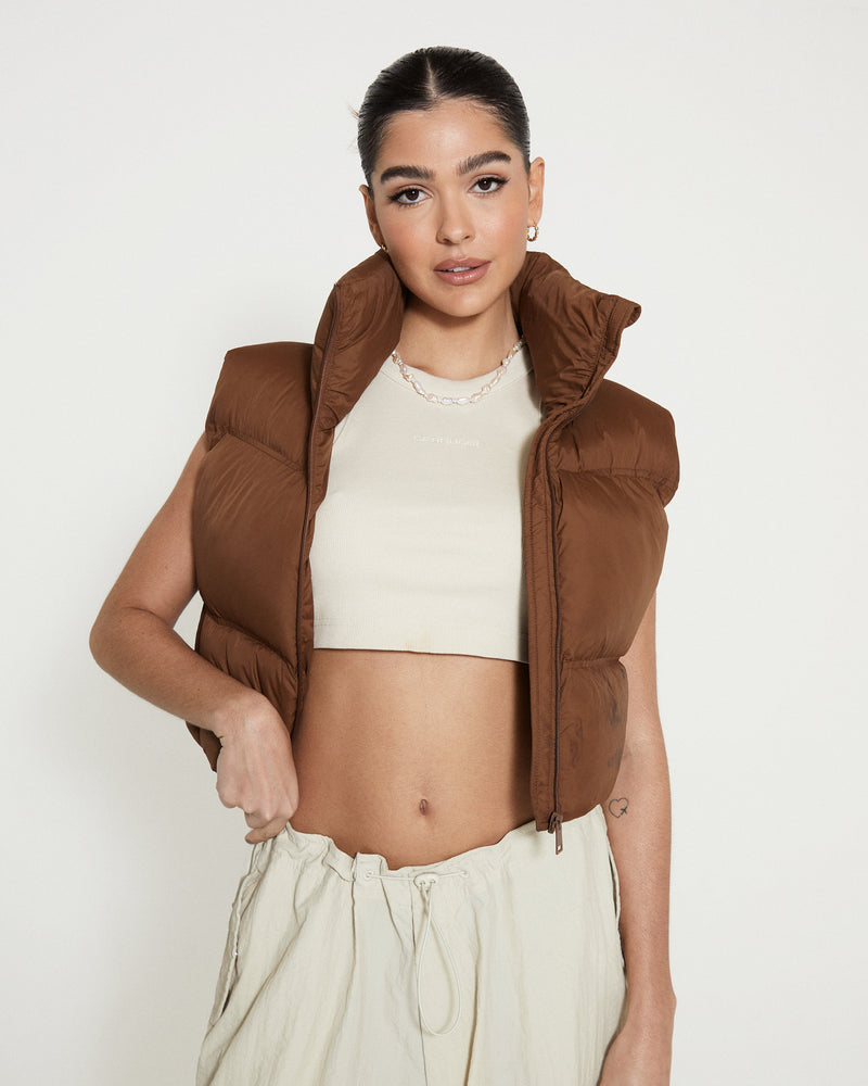 Cernucci Cropped Puffer Gilet - Chocolate