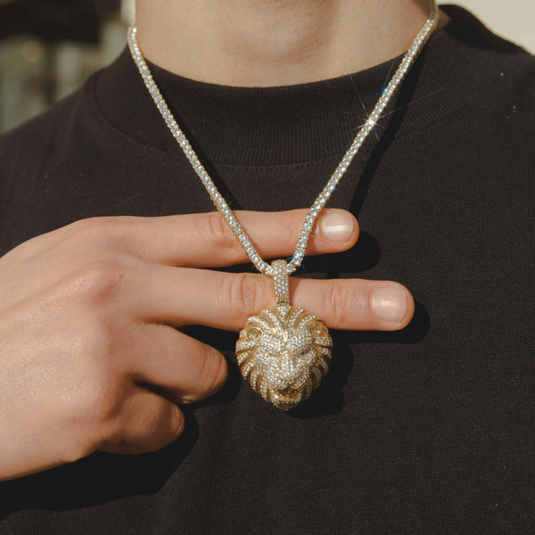 Iced Lion Pendant - Cernucci